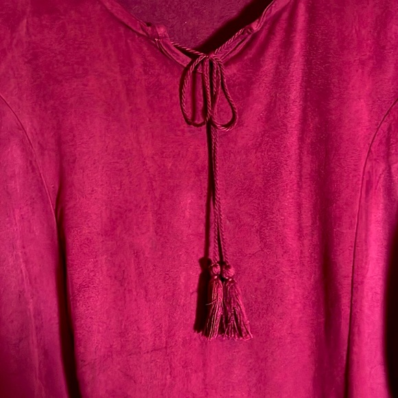 💙Signature 1 Studio L Maroon boho tunic. Feels like lightweight suede.lace trim - Picture 5 of 5